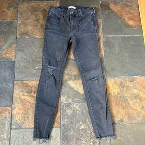 Madwell Distressed Jeans